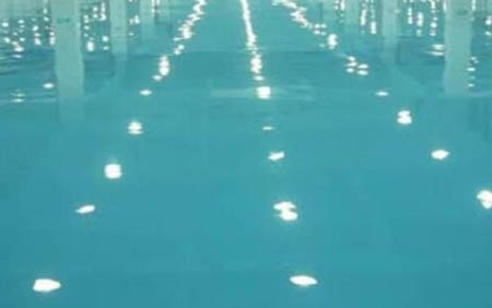 環(huán)氧地坪出現(xiàn)刷痕情況的原因是什么？如何解決？