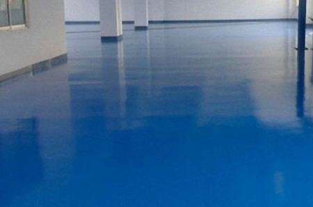 如何確保地坪漆施工時環境可以滿足施工要求？