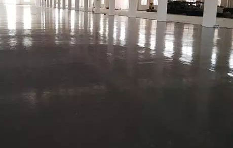 廠房使用環(huán)氧地坪漆有哪些好處？如何正確施工？